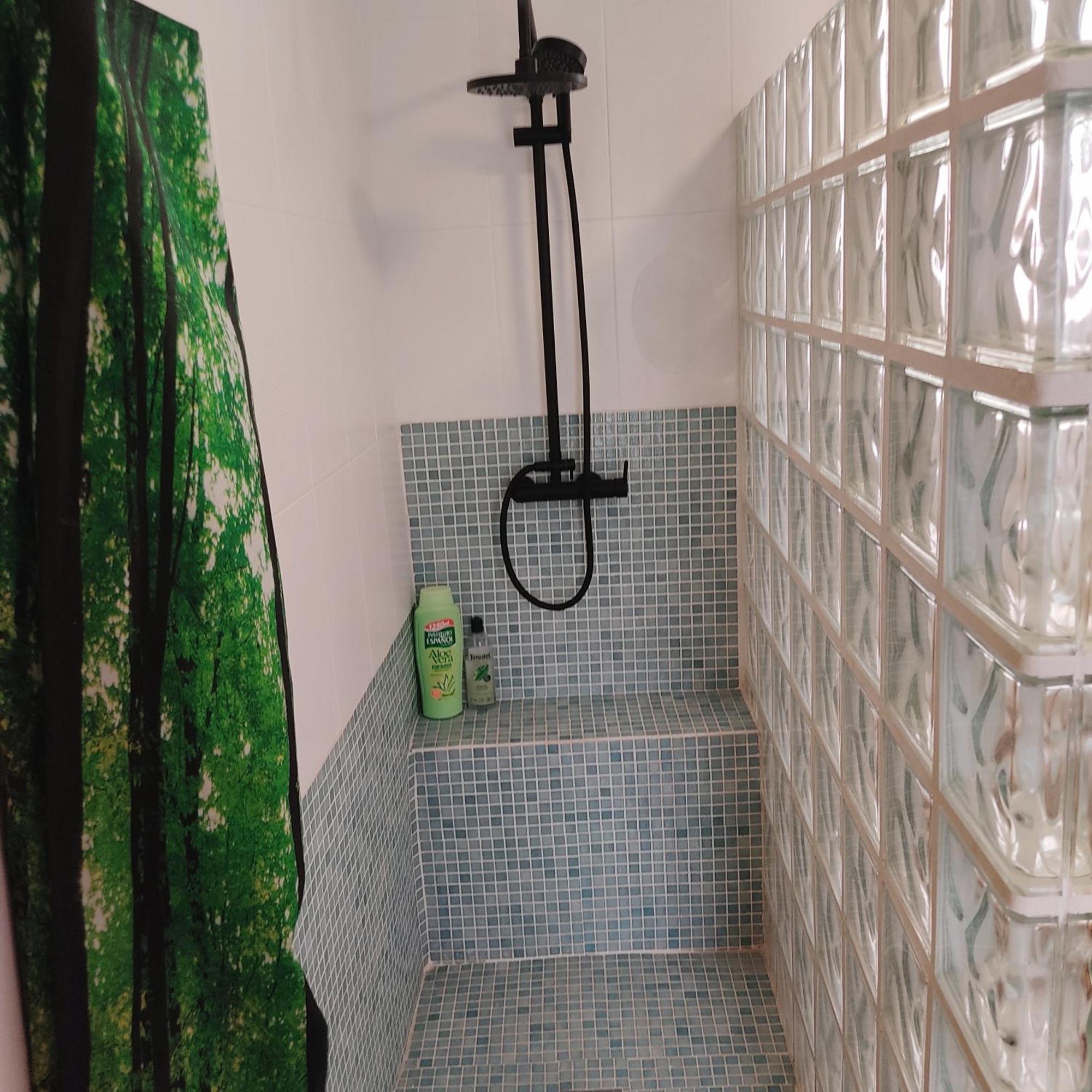 فيلا Acogedora Casa Familiar Con Patio سالوبرينيا المظهر الخارجي الصورة