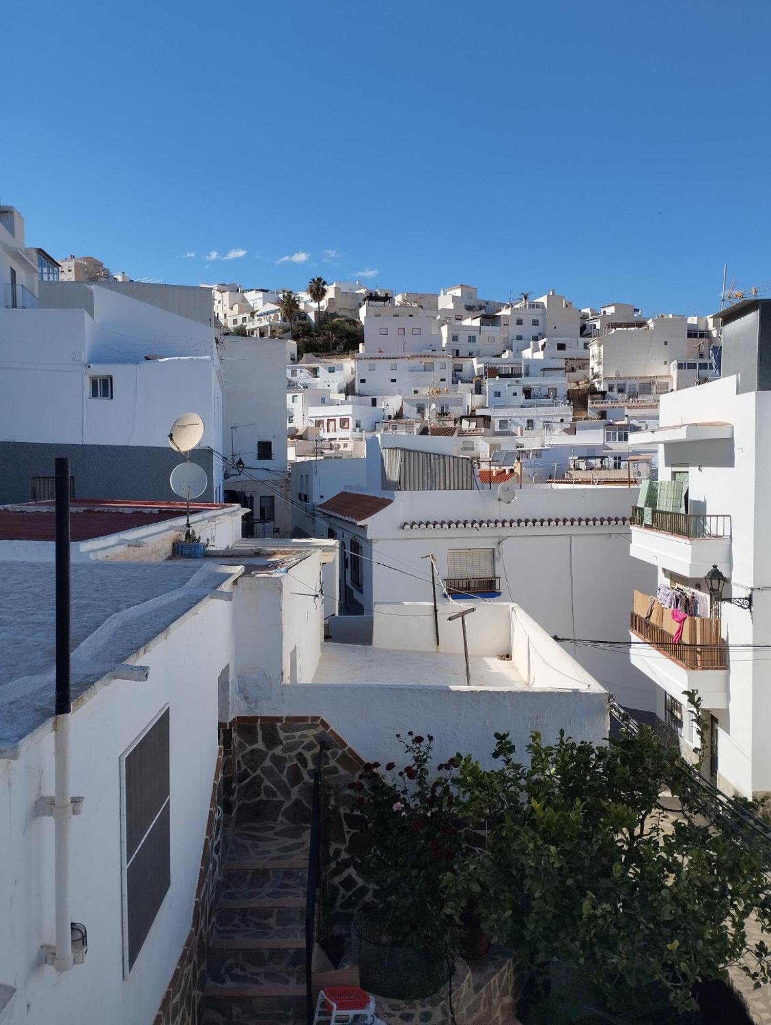 فيلا Acogedora Casa Familiar Con Patio سالوبرينيا المظهر الخارجي الصورة